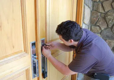 Skokie Locksmith Service Skokie, IL 847-462-7231 - 5a-Locksmiths